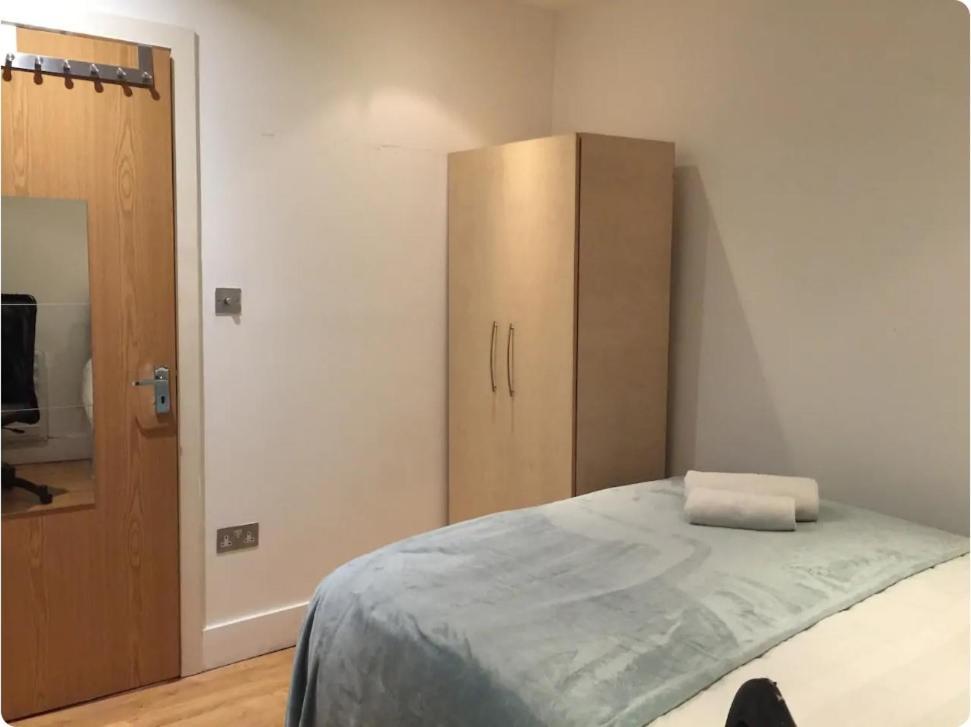 Lovely Private Bedrooms In Euston, Central London Exterior photo